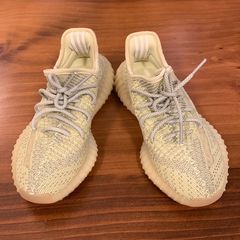 Adidas yeezy 350 v2